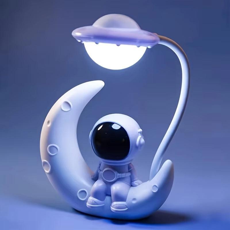 Creative Moon Astronaut Nightlight, LED Small Desk Lamp For Bedroom Decoration, Christmas Gift Modern Desk Lamp For Bedroom Decor, Ideal Christmas Gift Phantom of the Vogue